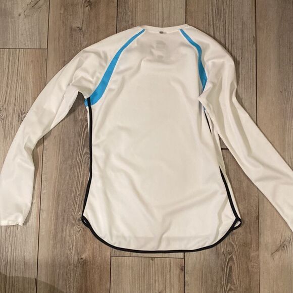 White Nike Dri Fit Size Medium - Picture 4 of 4